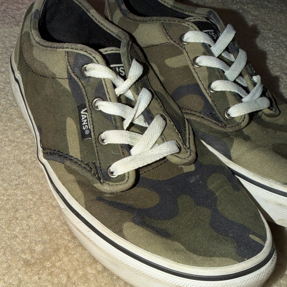 Vans Men's Green Camouflage Sneakers